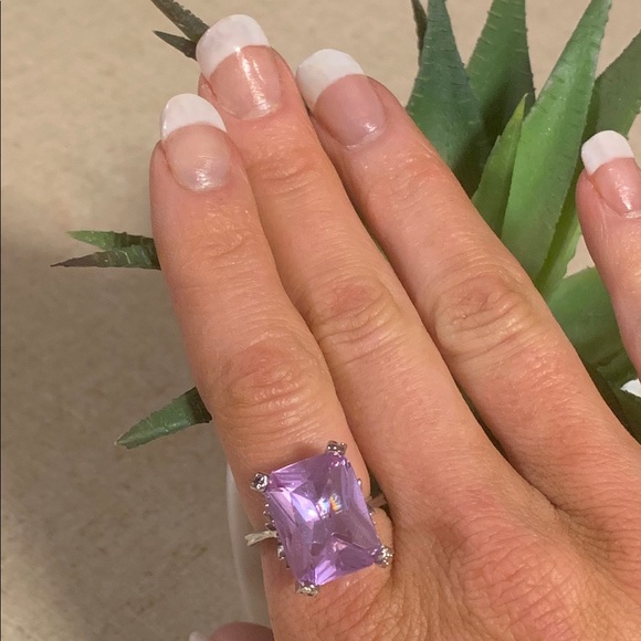 Lavender lust statement cocktail ring - Picture 3 of 8